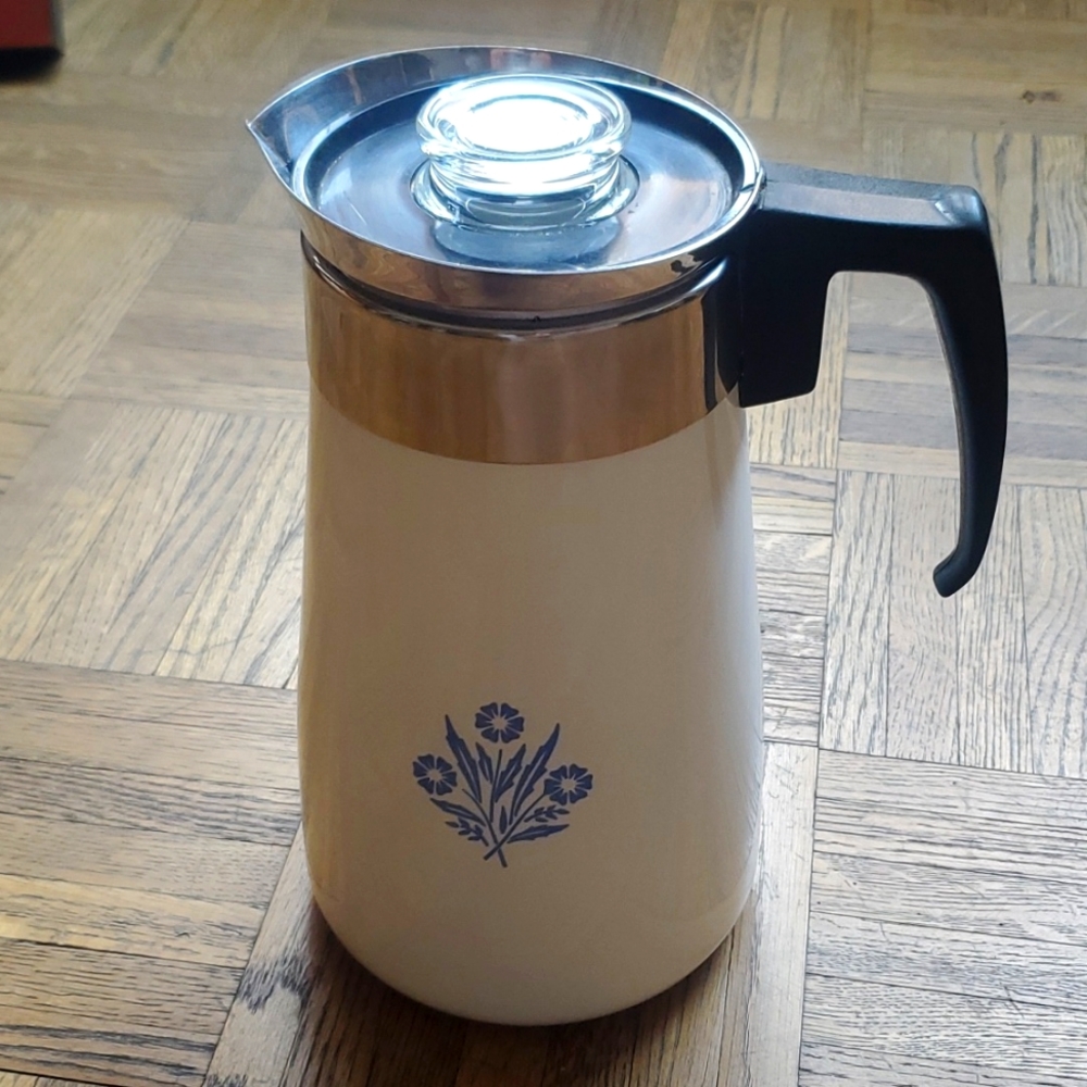 Corning  Teapot Coffee Pot 9 cups with Lid.  Warmer